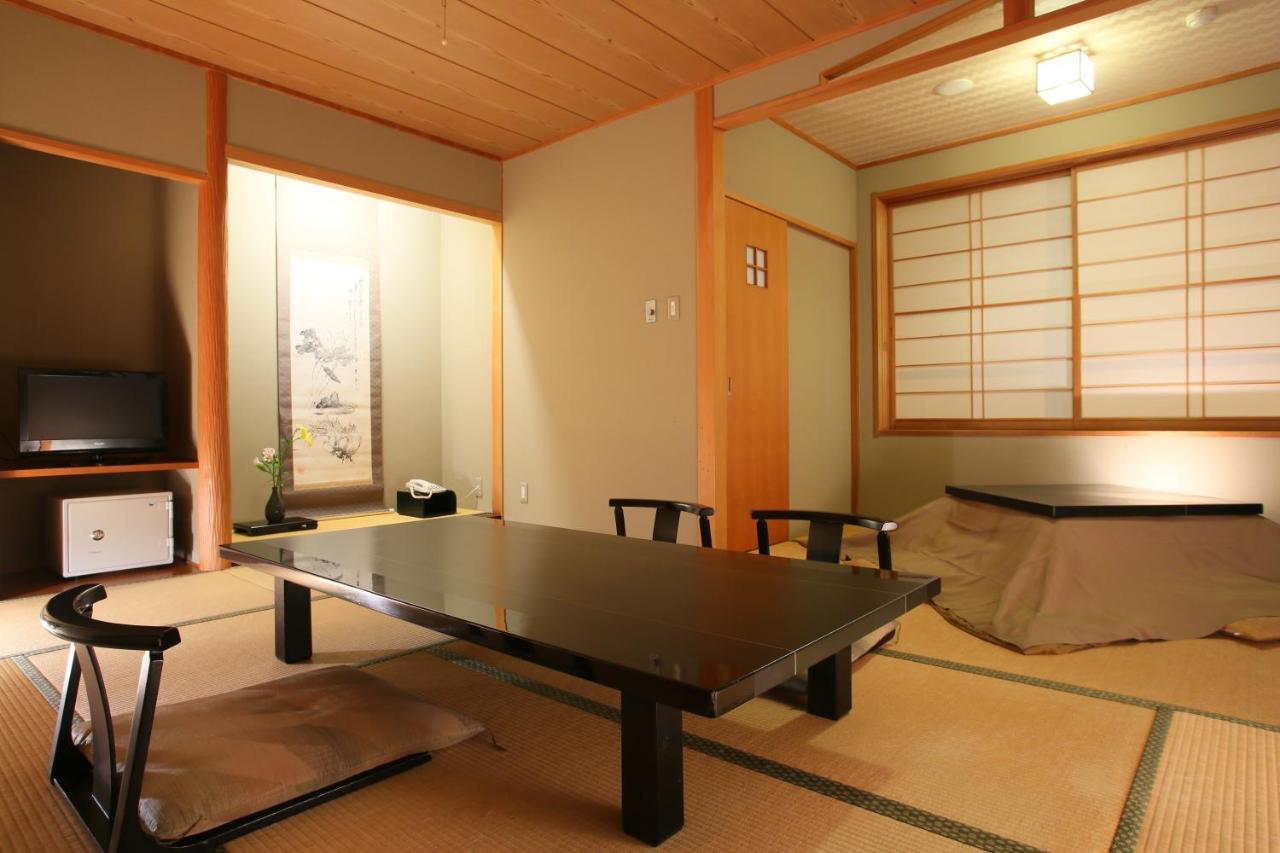 Ichinoyu Katei Hotel Яманучи Екстериор снимка